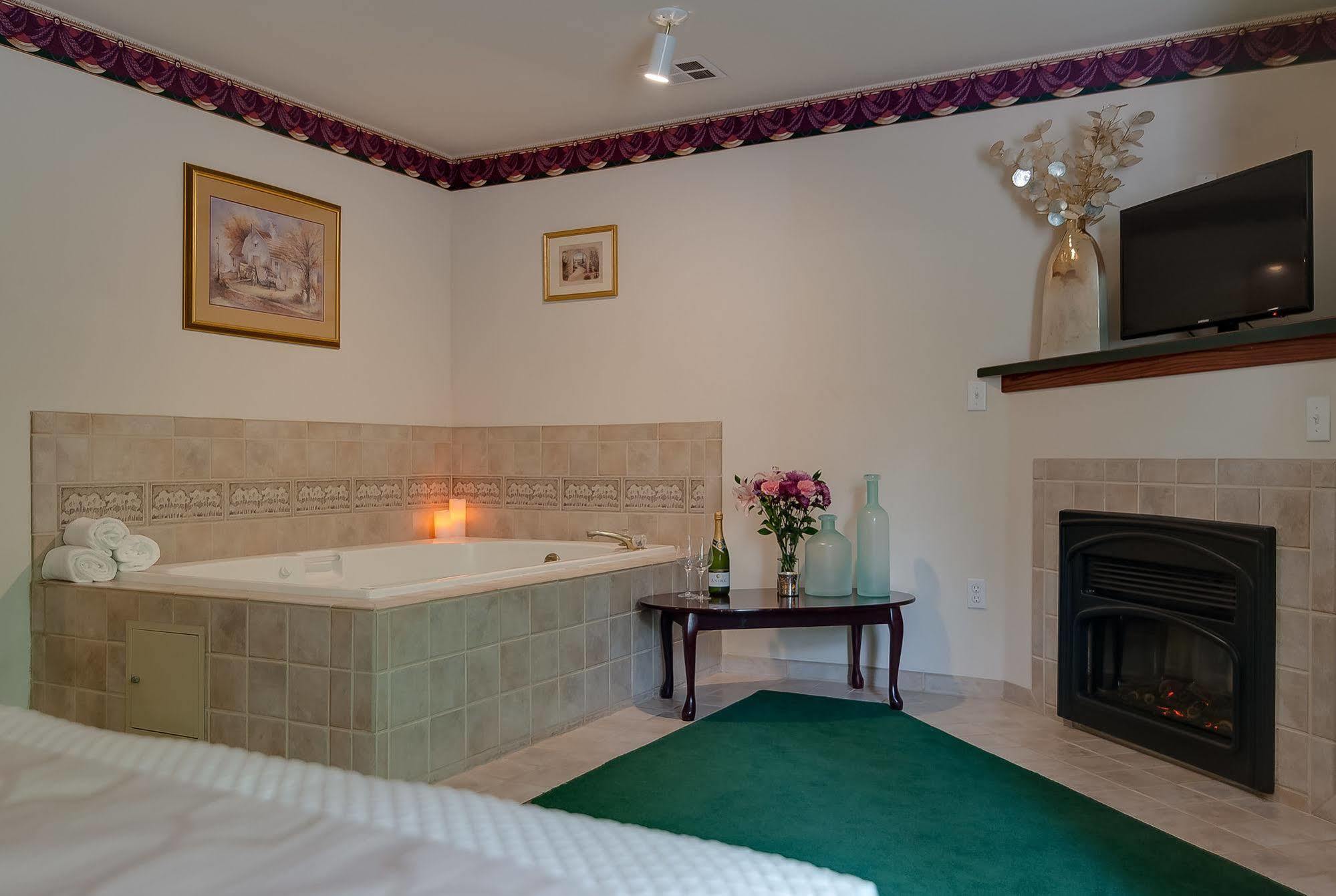 Fairbridge Inn & Suites Dupont Εξωτερικό φωτογραφία