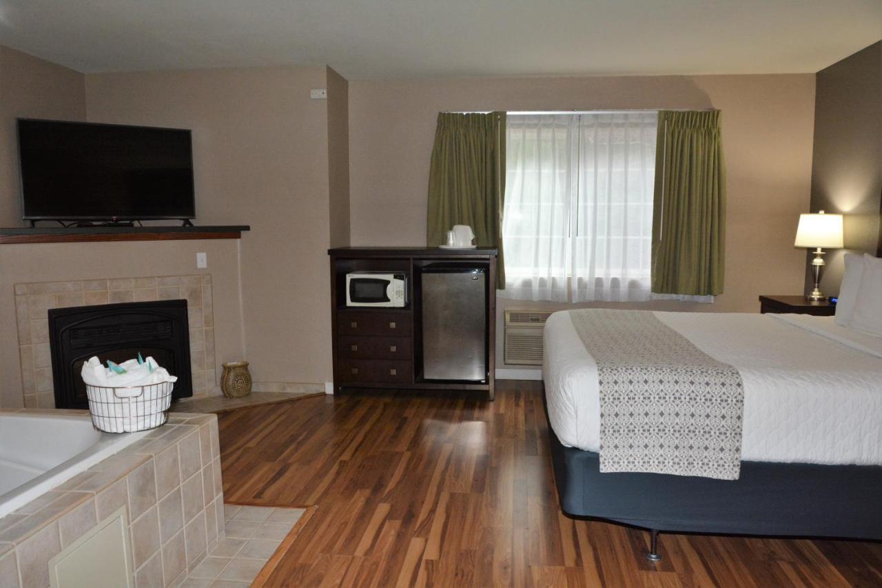 Fairbridge Inn & Suites Dupont Εξωτερικό φωτογραφία